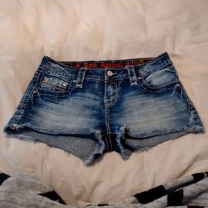 Rock revival shorts size 28